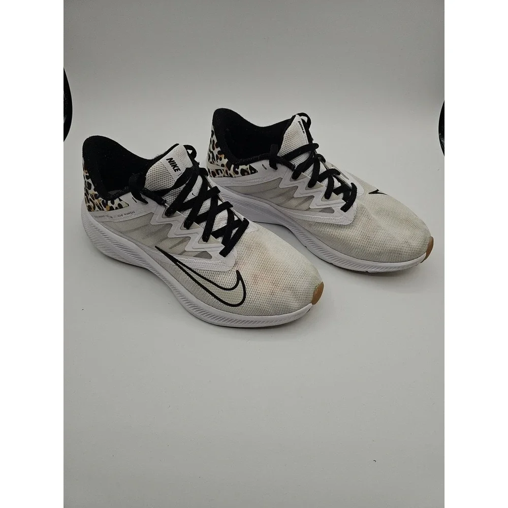 Nike Quest 3 Premium Womens 9.5 White Leopard Animal Print Running Shoes